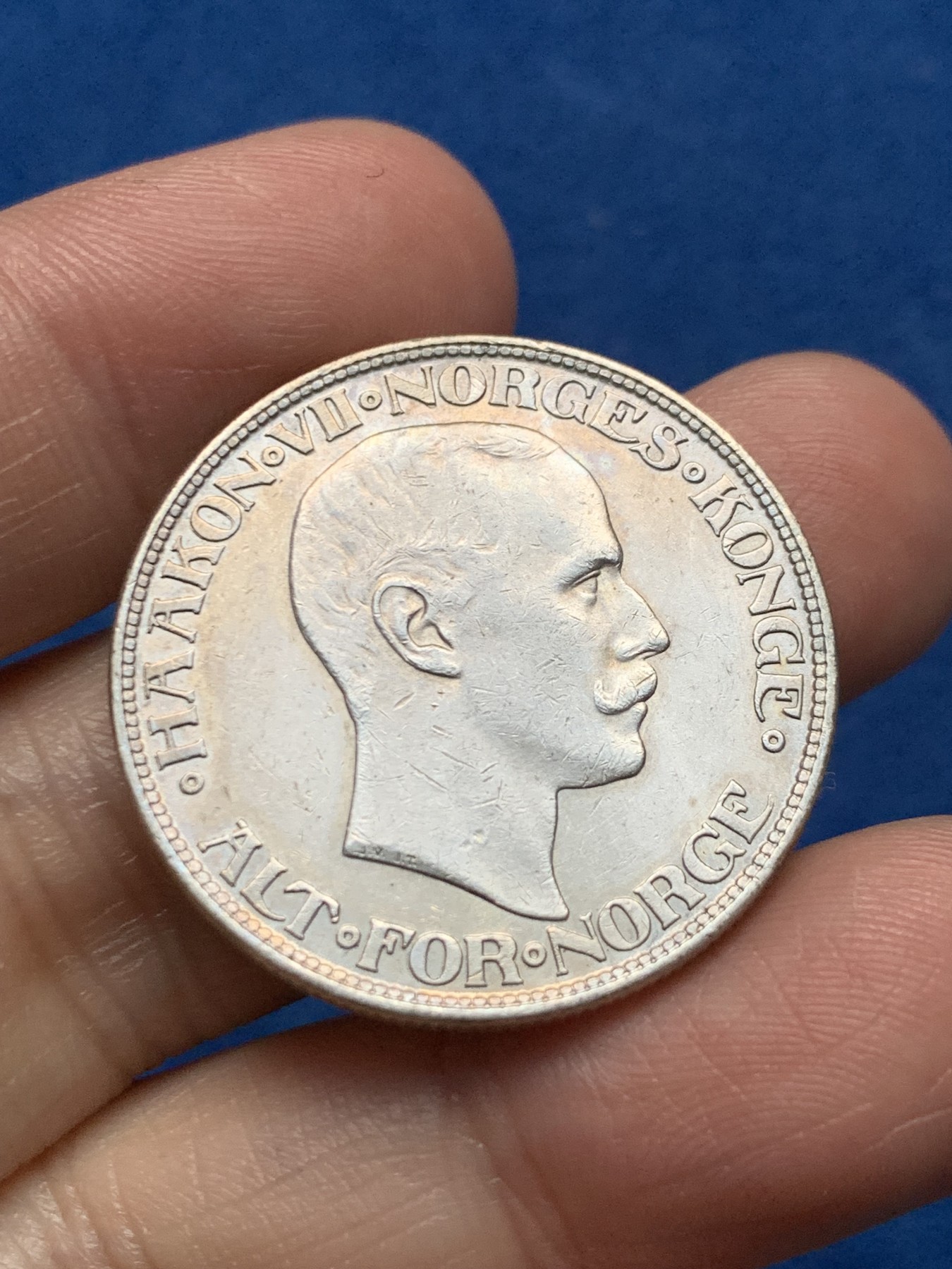 《竞宝斋》第259场-周日，周一 2场连拍 (全场包邮) 挪威 1917年 2克朗 银币 细节不错