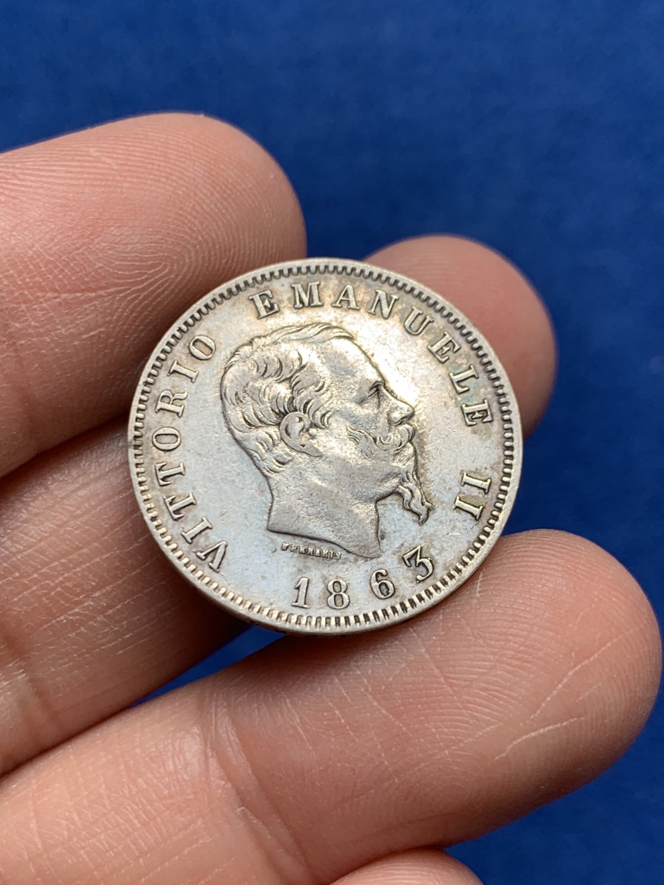 《竞宝斋》第259场-周日，周一 2场连拍 (全场包邮) 意大利1863年1里拉银币