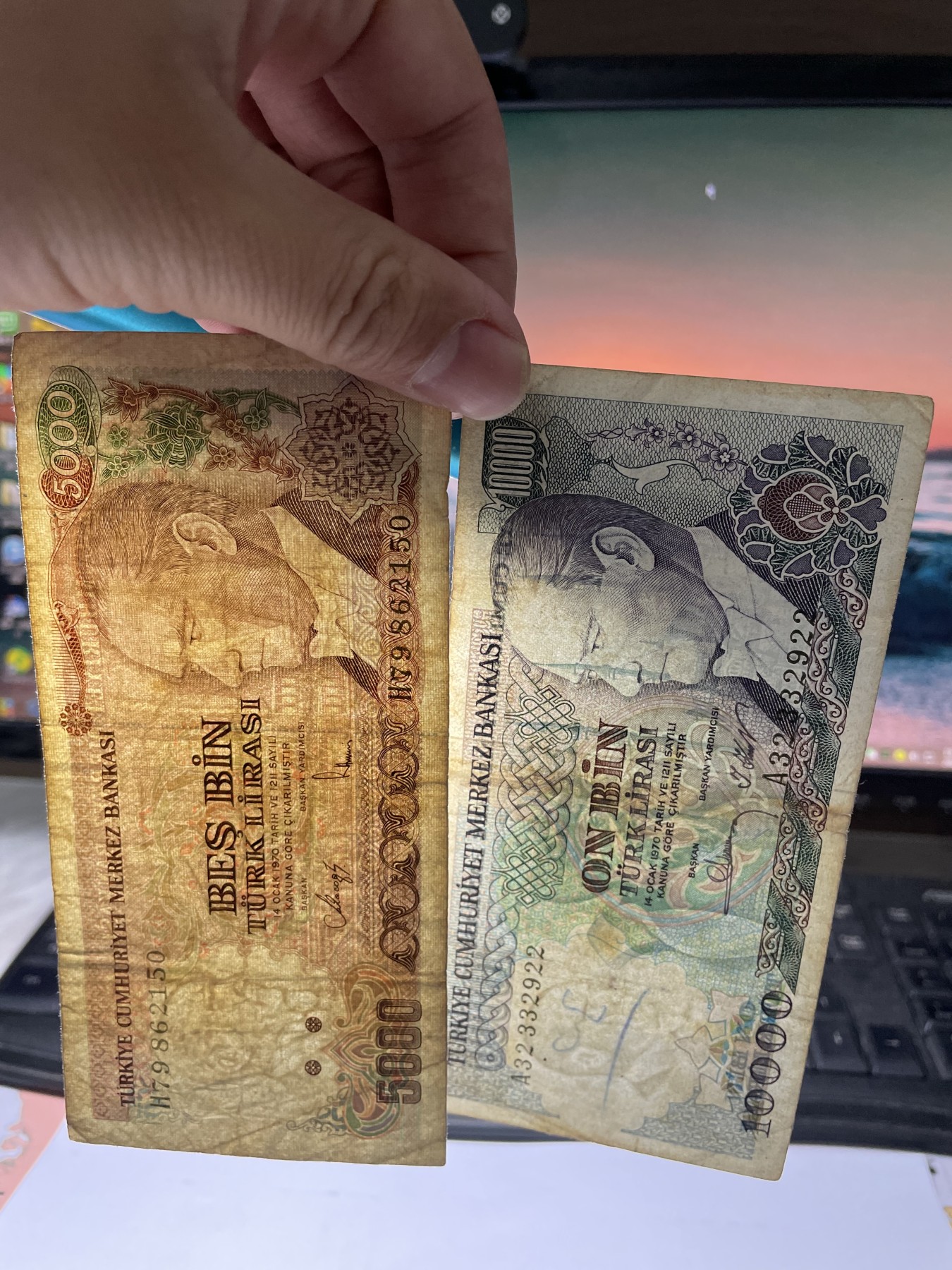 2024年集古藏今外币拍卖第四期-第9场—（总第39拍） 土耳其5000、10000里拉2张