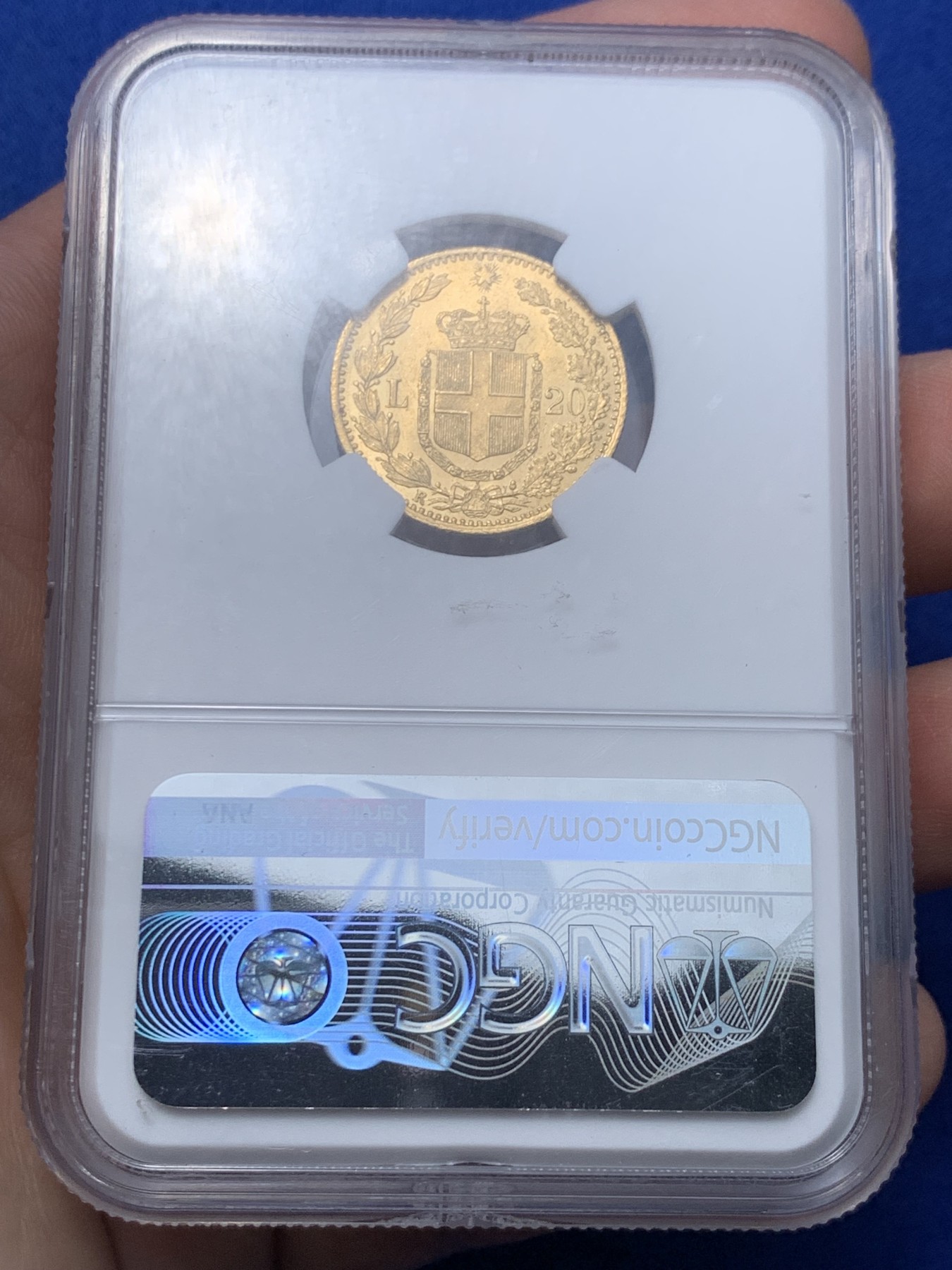 《竞宝斋》第259场-周日，周一 2场连拍 (全场包邮) NGC MS64  意大利 1882年翁贝托20里拉金币  PL镜面底板 6.45克