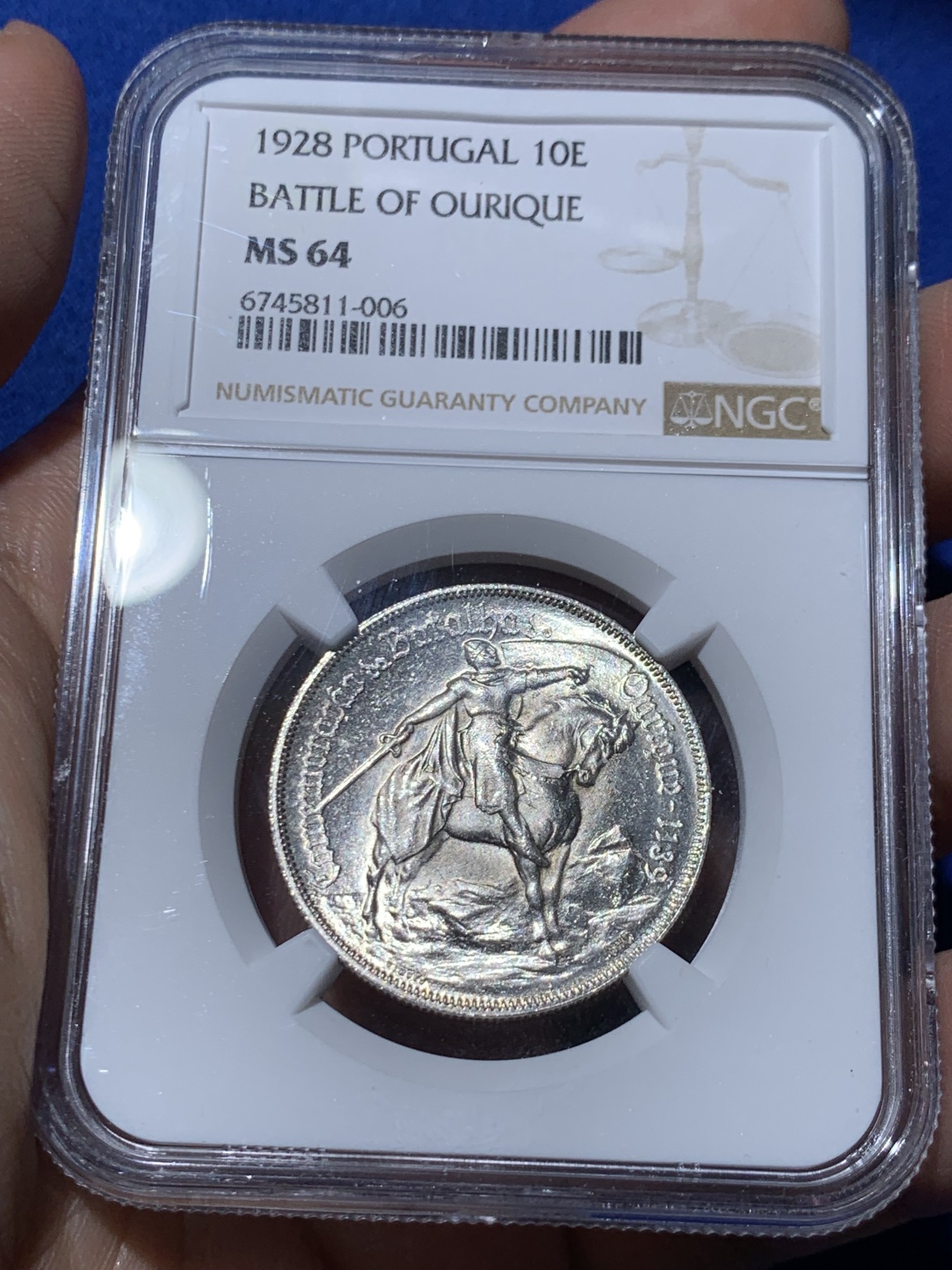 《竞宝斋》第259场-周日，周一 2场连拍 (全场包邮) NGC MS64 葡萄牙1928年奥里基战役10埃斯库多纪念银币，打制精美，状态极佳。