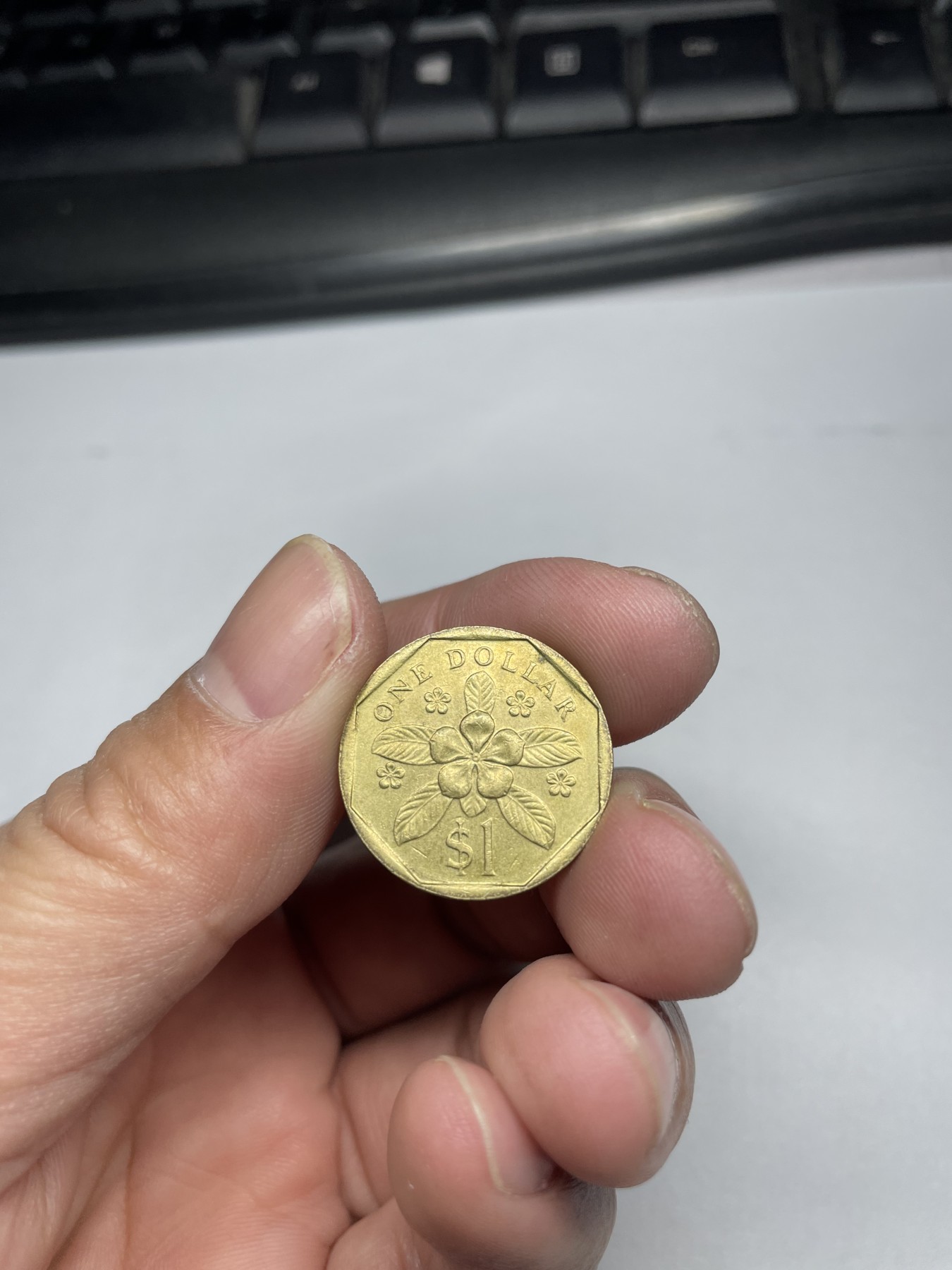 2024年集古藏今外币拍卖第四期-第10场—（总第40拍-本期拍完结算发货） 1988年新加坡1元