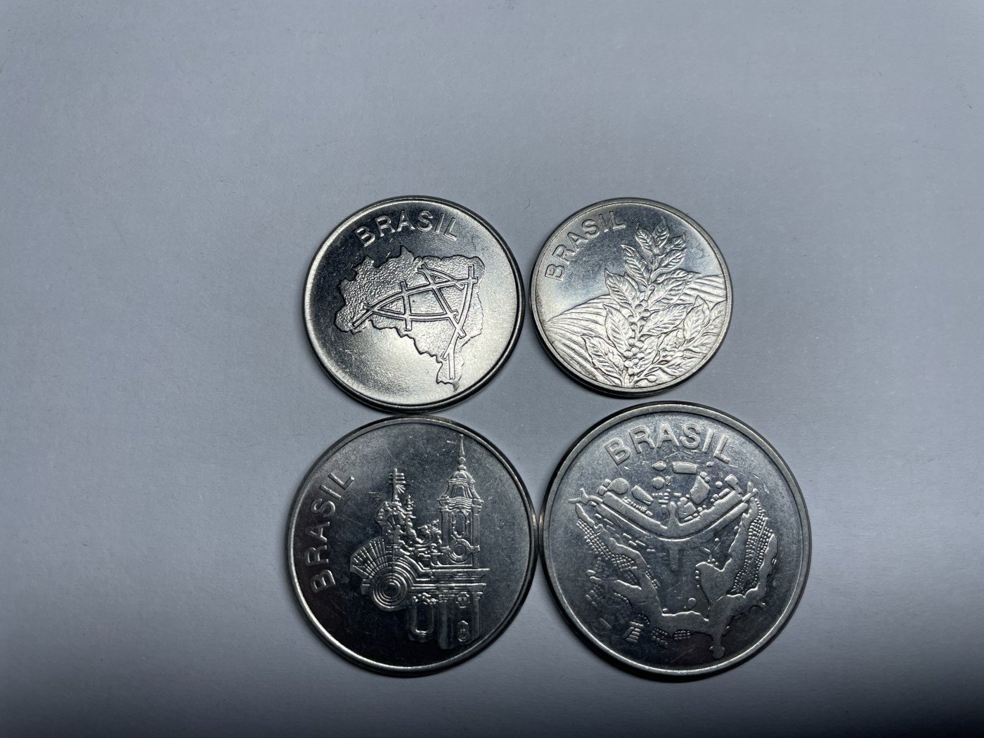 2024年集古藏今外币拍卖第四期-第10场—（总第40拍-本期拍完结算发货） 巴西各面值4枚