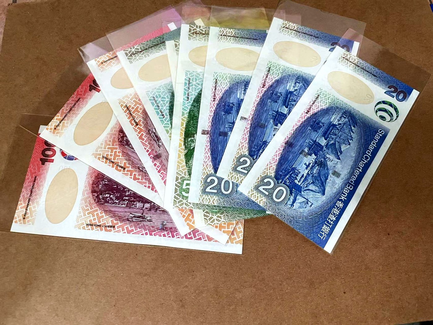 【Blue Auction】✨世界纸币精拍第462期【精】 【一组9张】香港 渣打 2003年20-50-100元 全新UNC