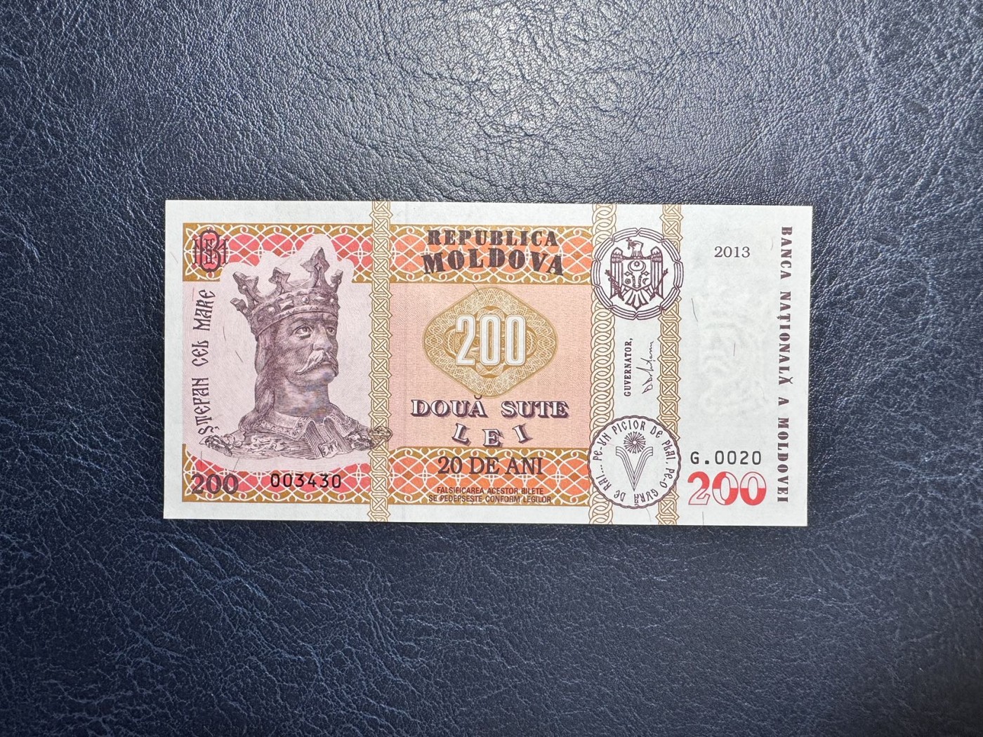 收藏联盟Quantum Auction 第339期拍卖  萨尔瓦多2013年200列伊纪念钞 品相全新UNC