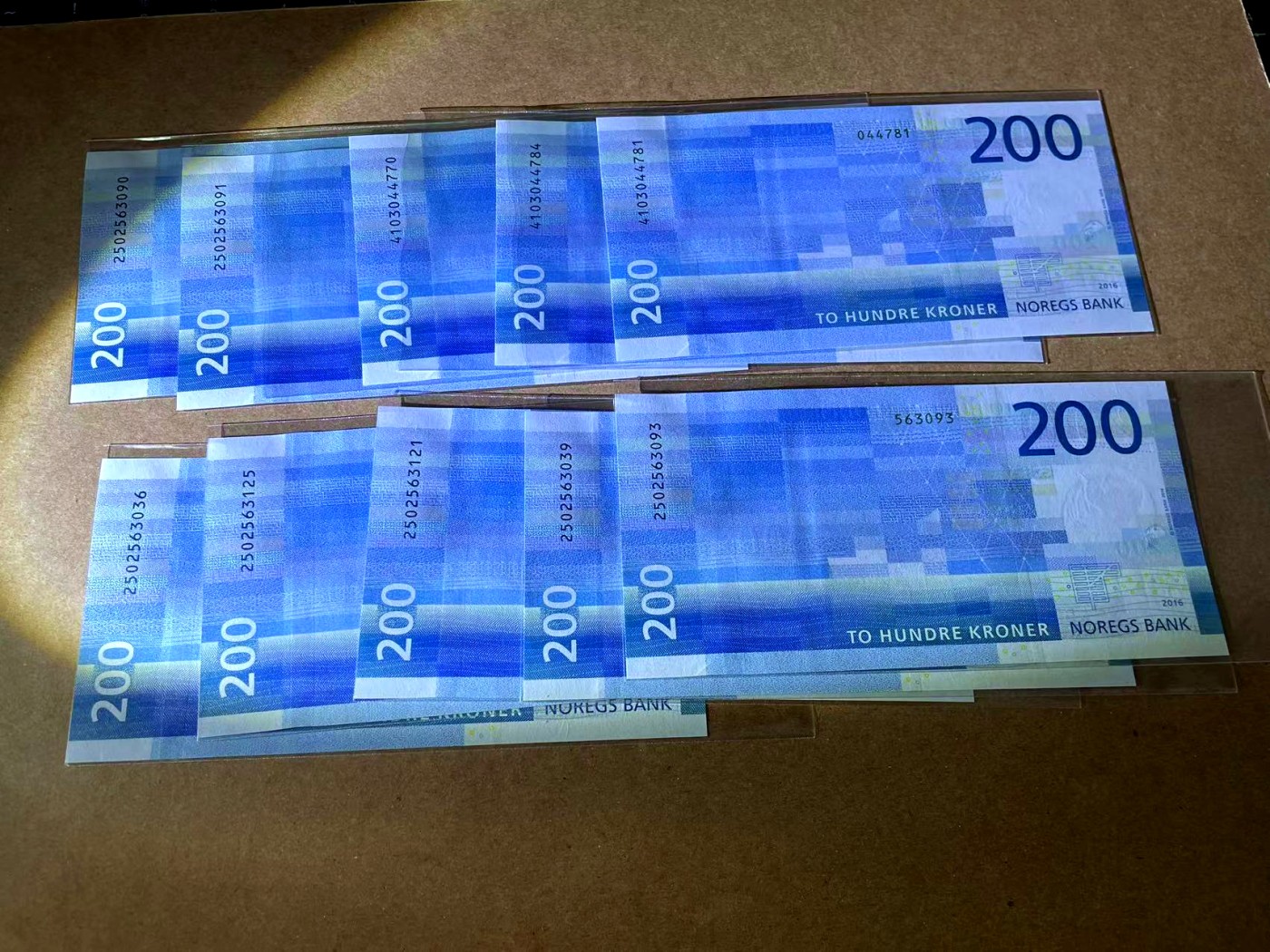 【Blue Auction】✨世界纸币精拍第462期【精】 【一组10张】挪威 2016年200克朗 全新UNC