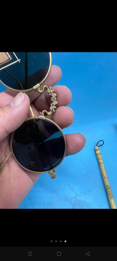 镜片纯天然墨水晶，镜片应该是十八K的，年代最晚包民国，戴上眼睛特别清凉舒服 - 镜片纯天然墨水晶，镜片应该是十八K的，年代最晚包民国，戴上眼睛特别清凉舒服