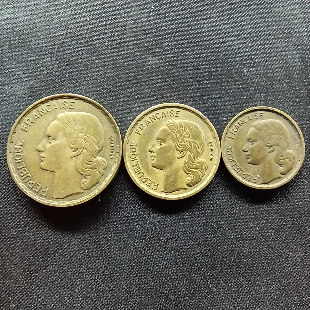 邮泉阁限时拍卖第二场 法国硬币专场 法国50年代铜币3枚