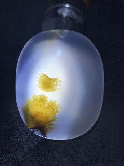 精美高玉化马达加斯加海洋玉髓草花纹牌子一个！ 精美高玉化马达加斯加海洋玉髓草花纹牌子一个！