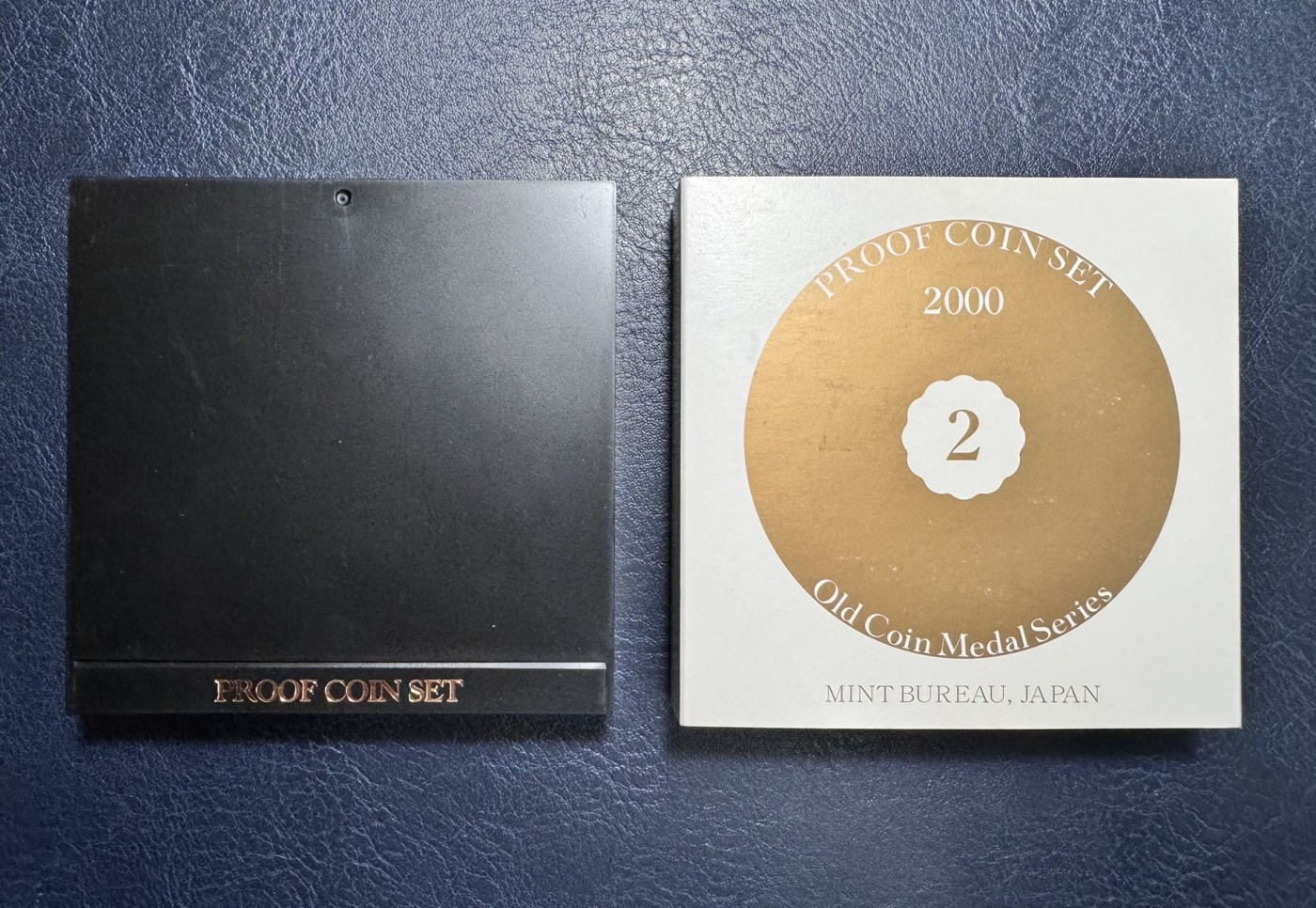 收藏联盟Quantum Auction 第339期拍卖  日本2000年千禧年精制套币 品相全新 带原盒