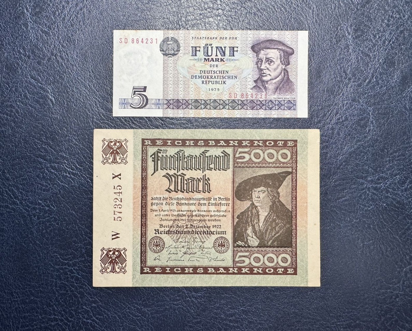 收藏联盟Quantum Auction 第339期拍卖  德国1971年5马克和1922年5000马克 品相UNC- 黄斑