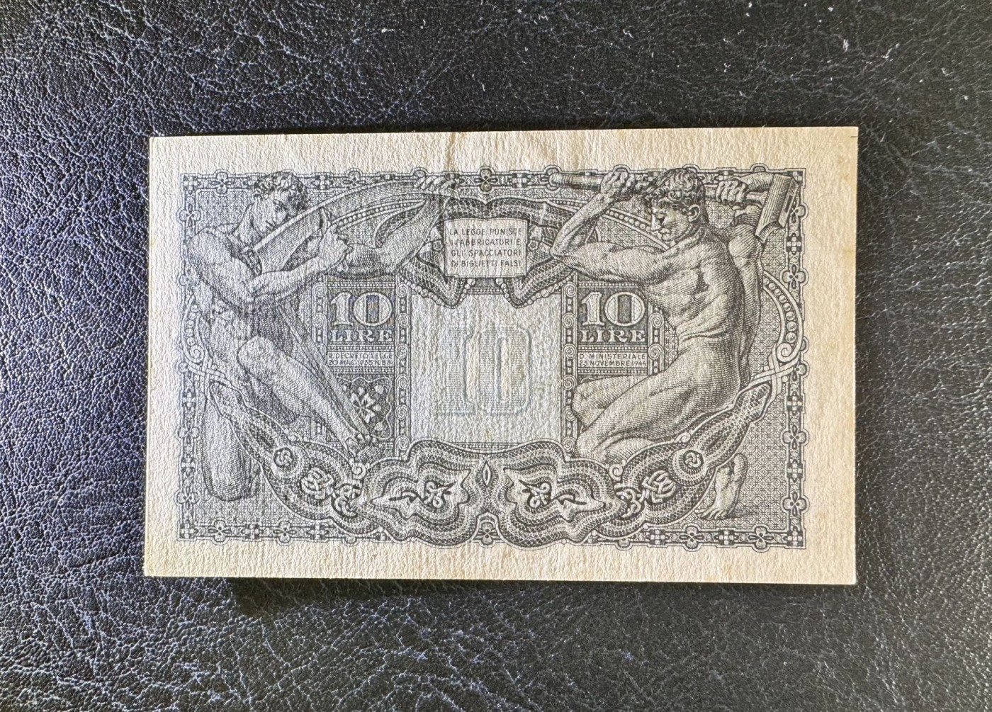 收藏联盟Quantum Auction 第339期拍卖  意大利1944年10里拉 品相UNC- 黄斑 号码全程无47