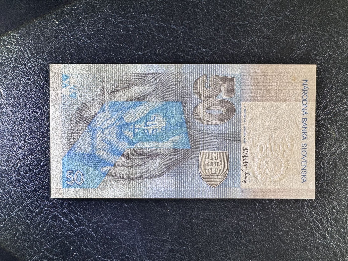 收藏联盟Quantum Auction 第339期拍卖  斯洛伐克2000年50克朗千禧年纪念钞 品相UNC- 黄斑 号码无47