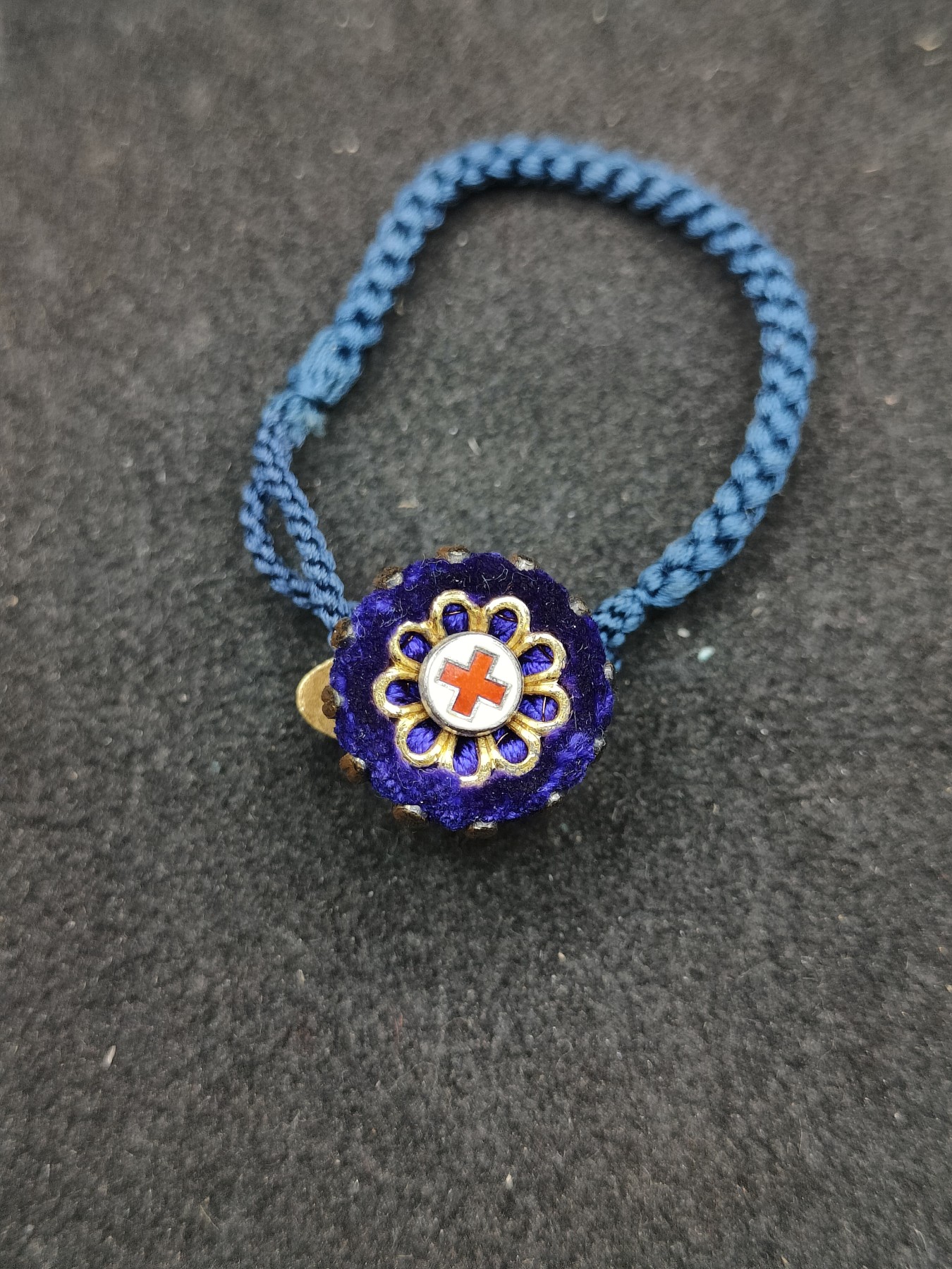 全场0元起拍 第149期 咸鱼国勋章拍卖专场 4月21日（周日）下午6：00开始 日本赤十字绀授会徽章