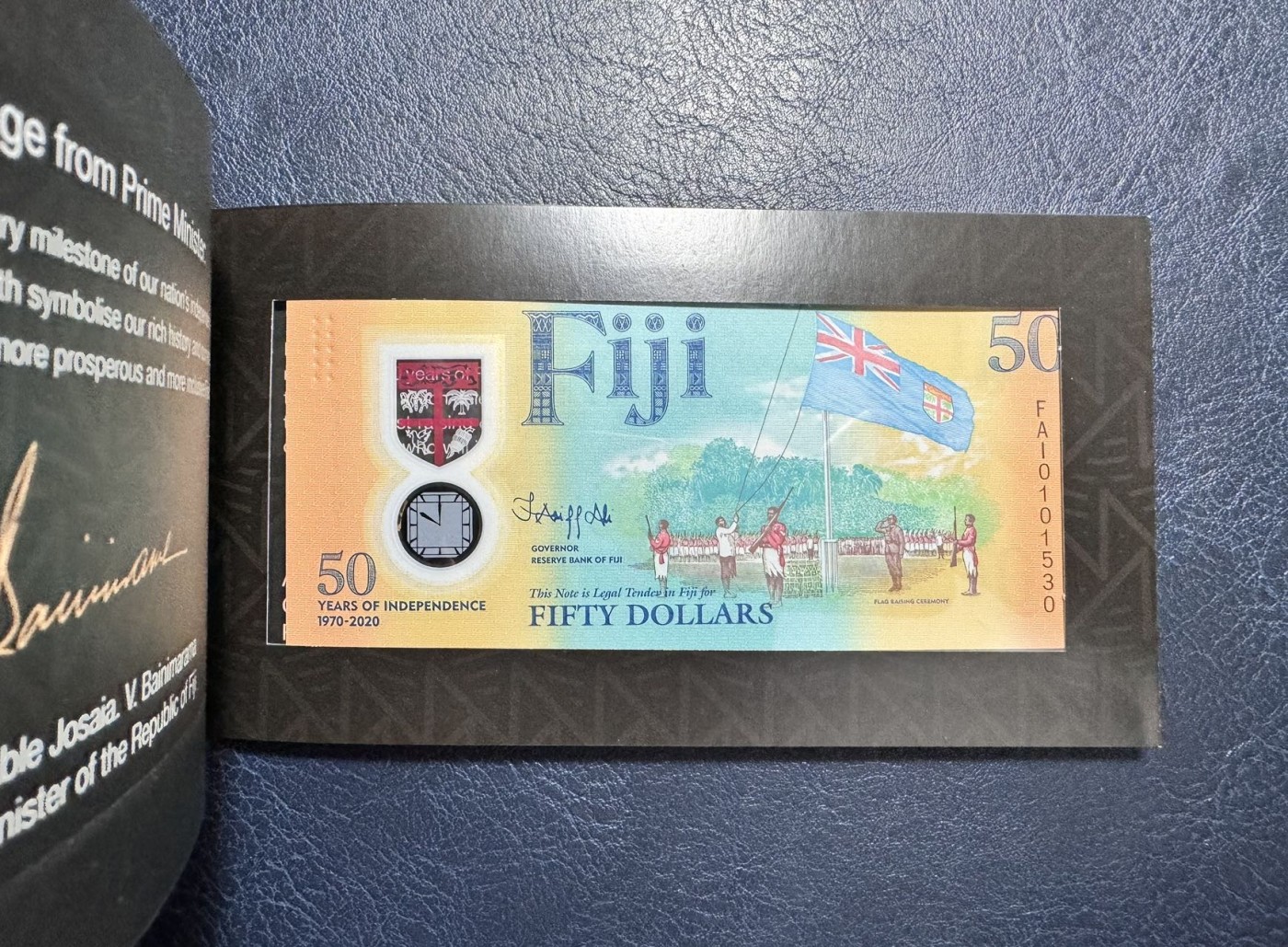 收藏联盟Quantum Auction 第339期拍卖  斐济群岛2020年50元独立纪念钞 品相全新UNC 限量发行3000本带原册 号码无47