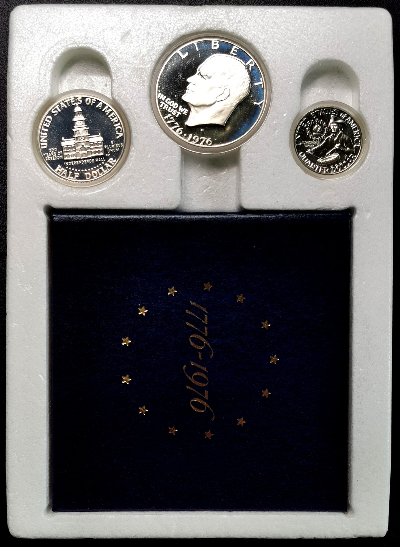 凡希社世界钱币微拍第二百六十六期 1976美国独立200周年纪念银币三枚套精铸附原厂包装！