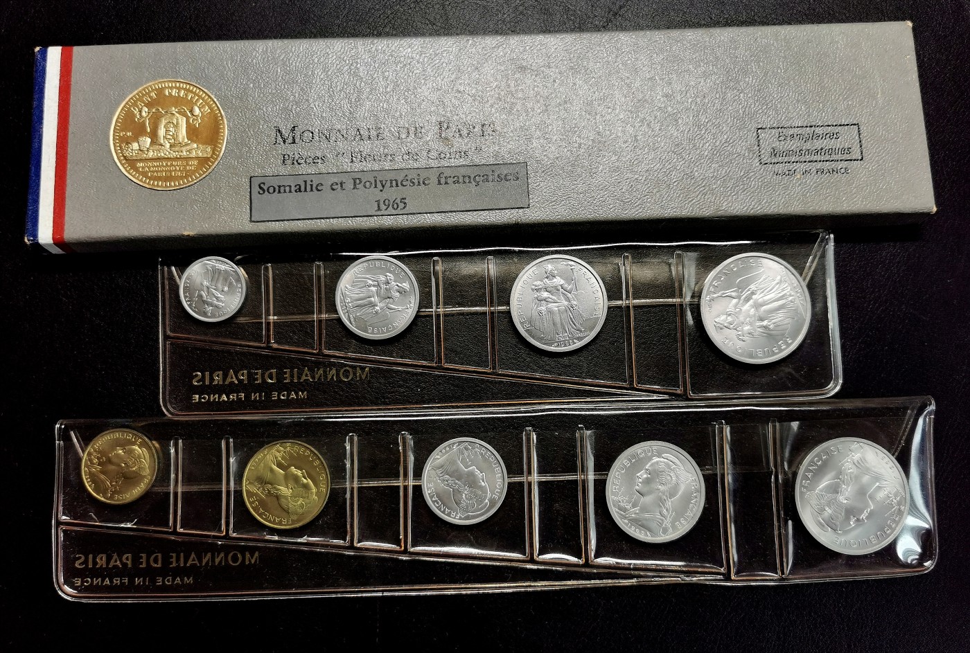 凡希社世界钱币微拍第二百六十六期 1965法属索马里与波利尼西亚FDC两套原厂包装！