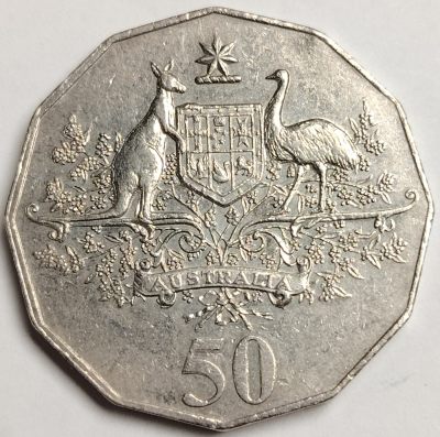 布加迪🐬～世界钱币🌾第 119 期 /  各国币及散币 - 澳大利亚🇦🇺 2001年 50分 联邦成立百年纪念币