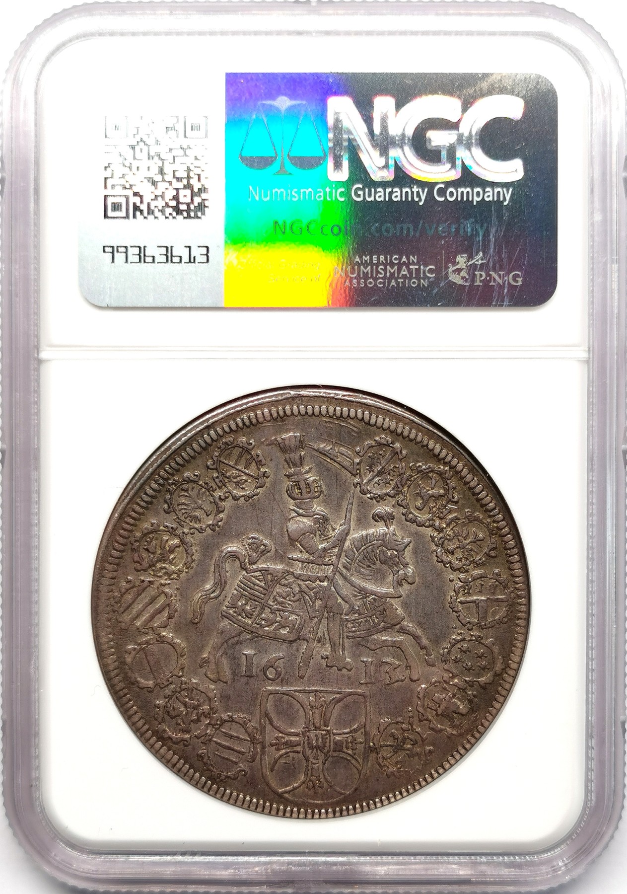 凡希社世界钱币微拍第二百六十六期 1613/2条顿骑士团马克西米利安泰勒大银NGC-VF35，原味深包浆，一年型骑字版，稀少品种！