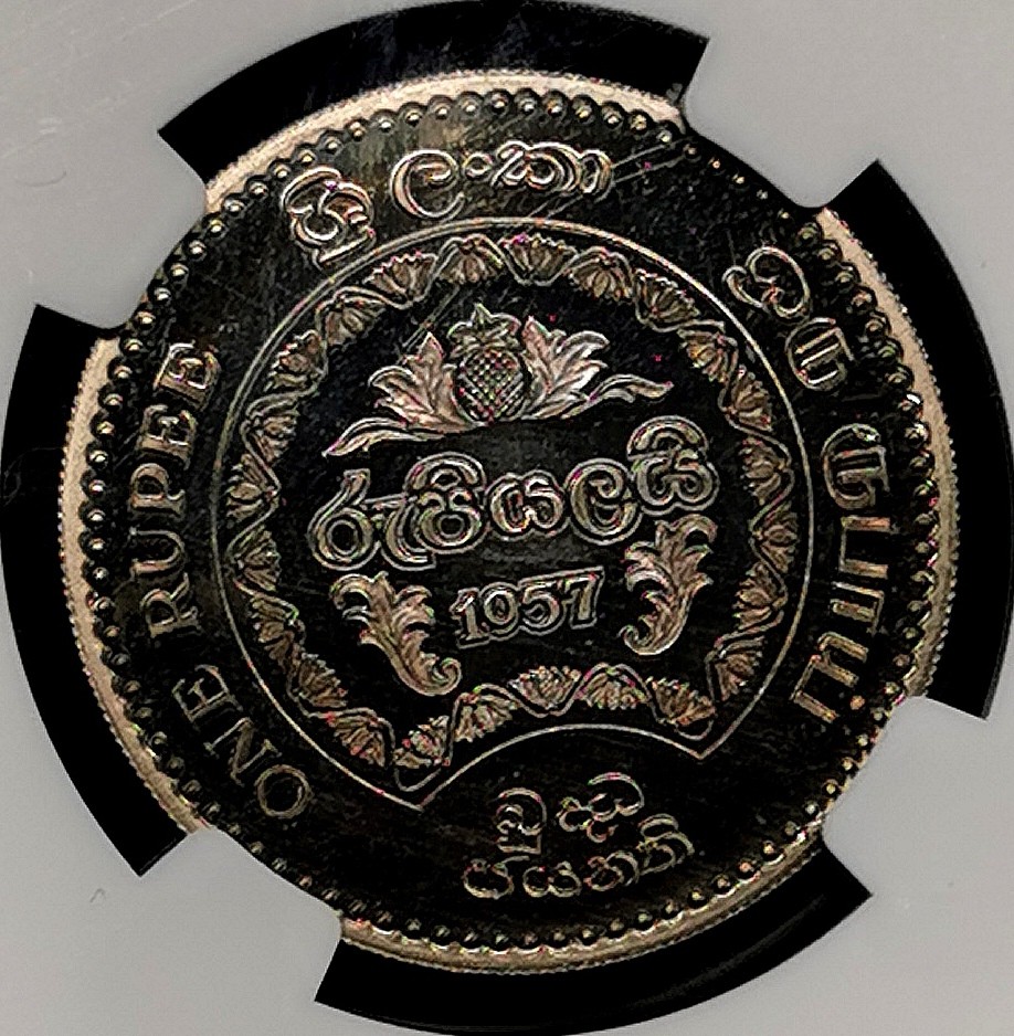 凡希社世界钱币微拍第二百六十六期 荐！1957英属锡兰佛教2500周年纪念PS精铸两镍两银附原盒！原状态送评，NGC-PF63/67CAMEO，银币除了些微雾化外，无人为经手痕迹，这种原厂包装盒目前已经相当罕见了，绝佳的投资收藏品种！