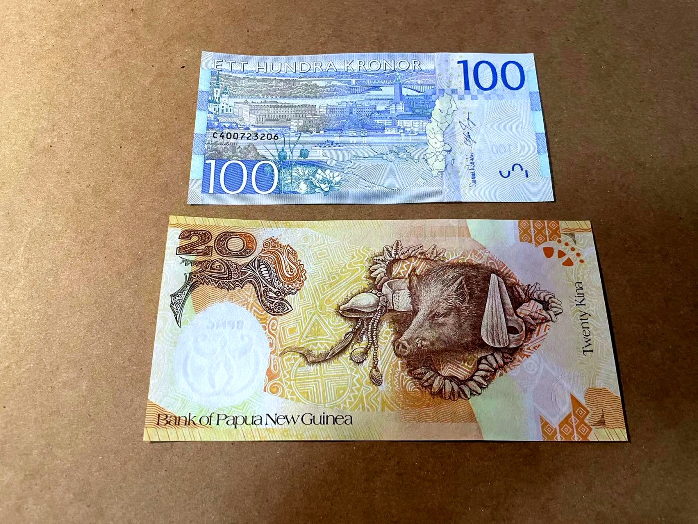 【Blue Auction】✨世界纸币精拍第464期【精】 【一组2张】巴布亚和新几内亚 20基纳&瑞典 100克朗 全新UNC