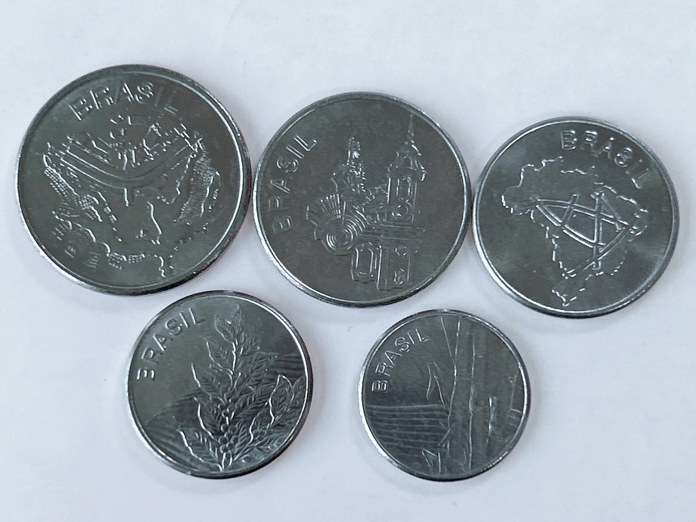 第一海外回流一元起拍收藏 散币专场 第82期 巴西80年代不锈钢硬币5枚套
