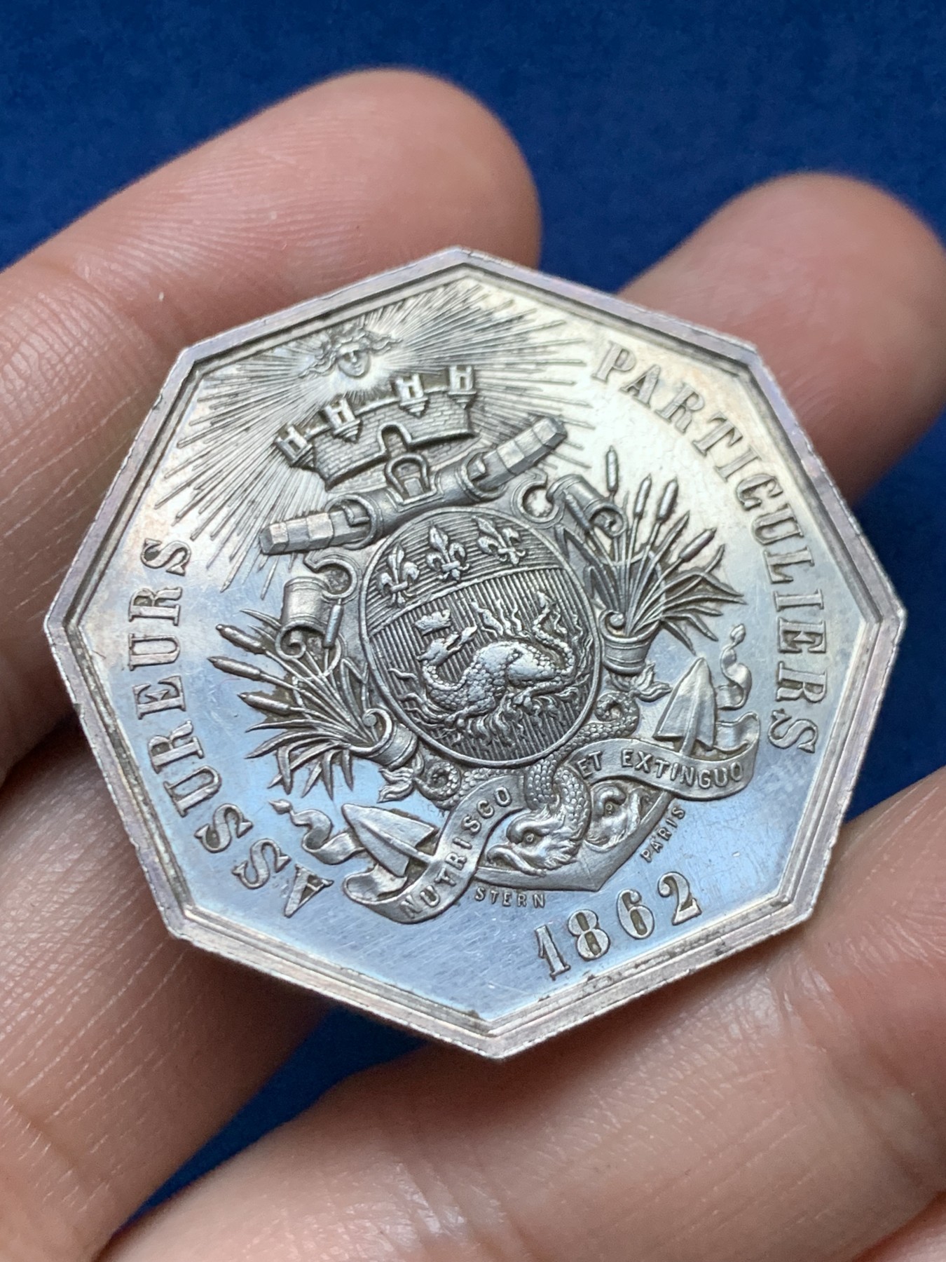 《竞宝斋》第262场-周日，周一，周二 3场连拍 (全场包邮) 法国八角银章，勒阿弗尔保险公司，19.46g，36.2mm，野猪头边铭，含银95%