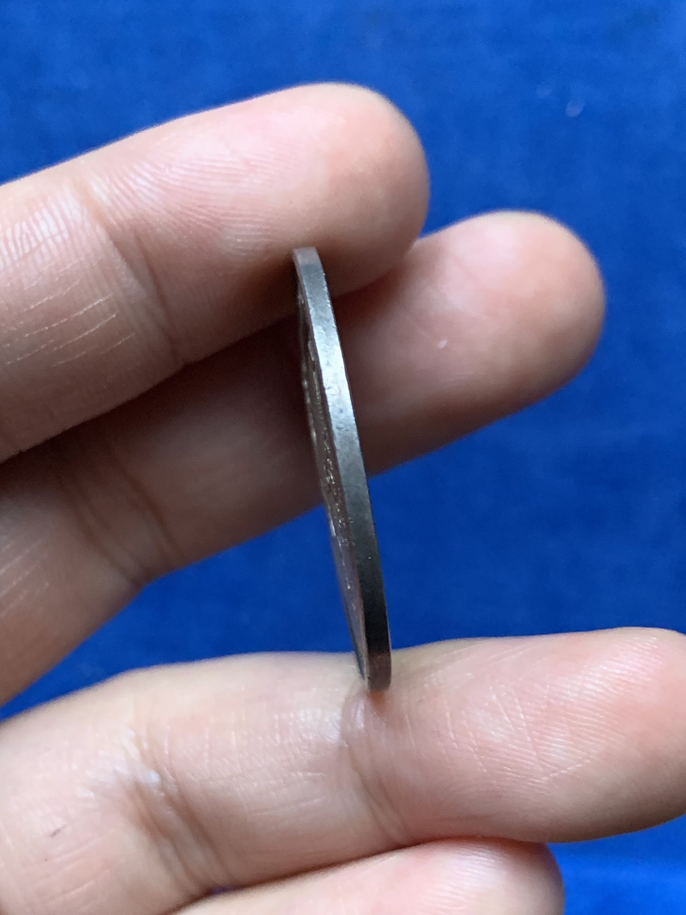 《竞宝斋》第262场-周日，周一，周二 3场连拍 (全场包邮) 法国塞纳河行政区银质代币，塞纳河河神，10.96g，32.4mm，早期无边铭