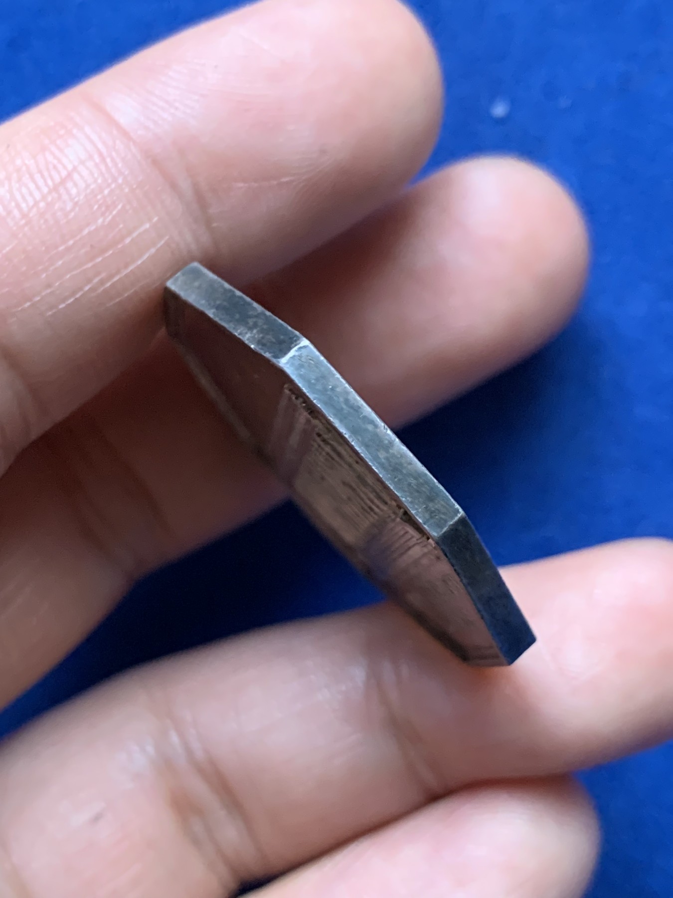 《竞宝斋》第262场-周日，周一，周二 3场连拍 (全场包邮) 法国1825年查理十世巴黎证券交易所JETON银质八角，直径33.3毫米 重量17.43克，早期光边原铸