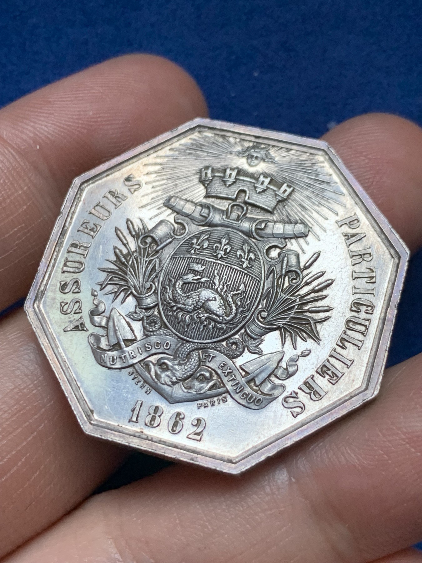 《竞宝斋》第262场-周日，周一，周二 3场连拍 (全场包邮) 法国八角银章，勒阿弗尔保险公司，19.46g，36.2mm，野猪头边铭，含银95%