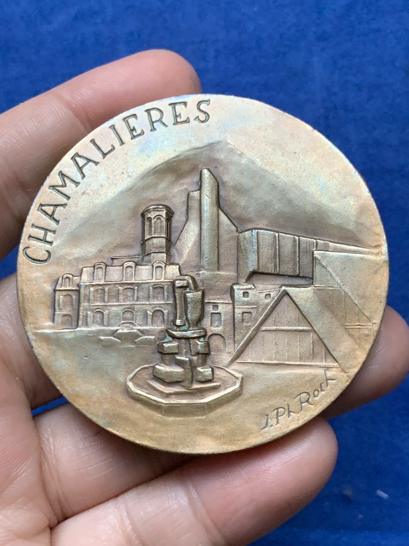 《竞宝斋》第262场-周日，周一，周二 3场连拍 (全场包邮) 法国沙马利埃市铜章，130.53g，59.7mm，三角铜标