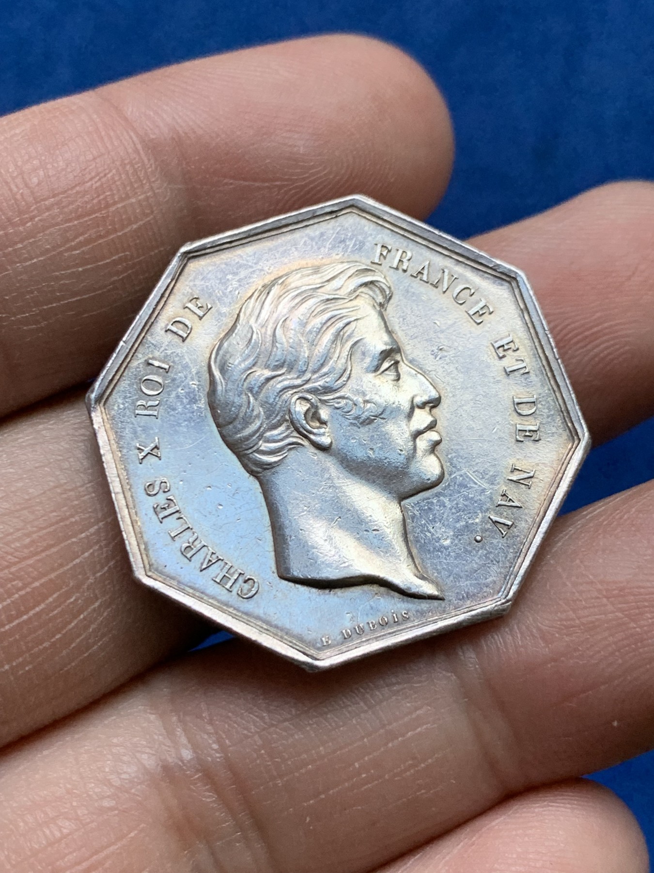 《竞宝斋》第262场-周日，周一，周二 3场连拍 (全场包邮) 法国奥尔良公证人银质八角代币，沉默之神塔喀特，13.59g，30.5mm，早期无边铭