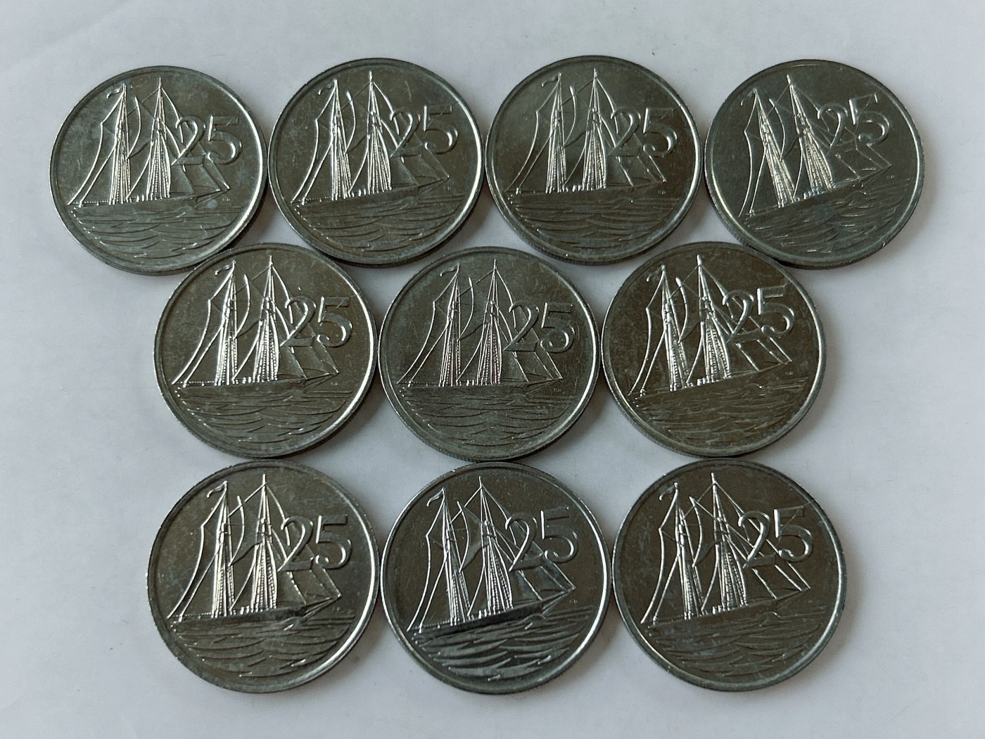 第一海外回流一元起拍收藏 散币专场 第82期 开曼群岛25分10枚 伊丽莎白二世高冠版 双桅帆船