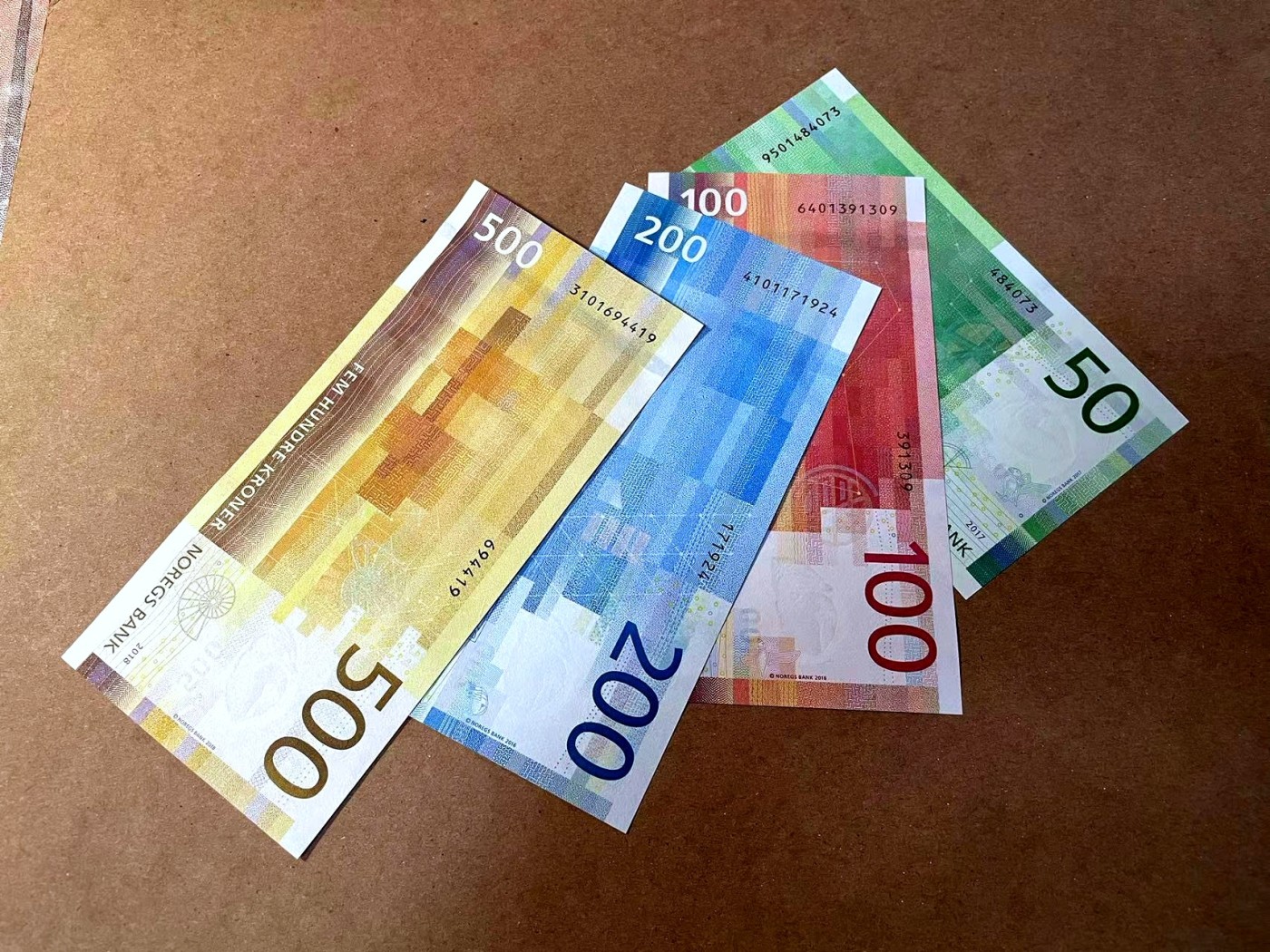 【Blue Auction】✨世界纸币精拍第464期【精】 【一组4张】挪威 2017-18年50-500克朗 全新UNC