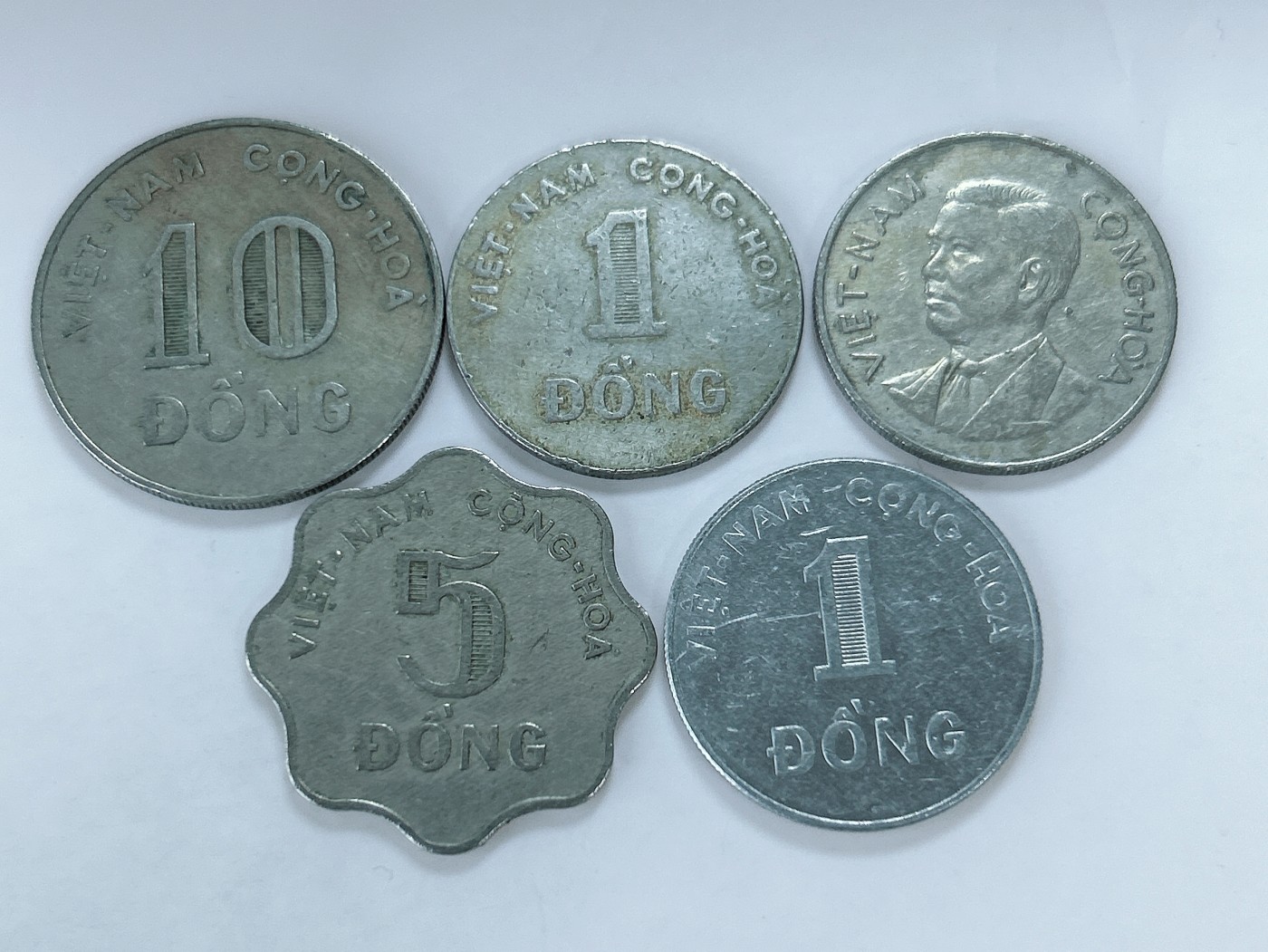 第一海外回流一元起拍收藏 散币专场 第82期 越南硬币 5枚