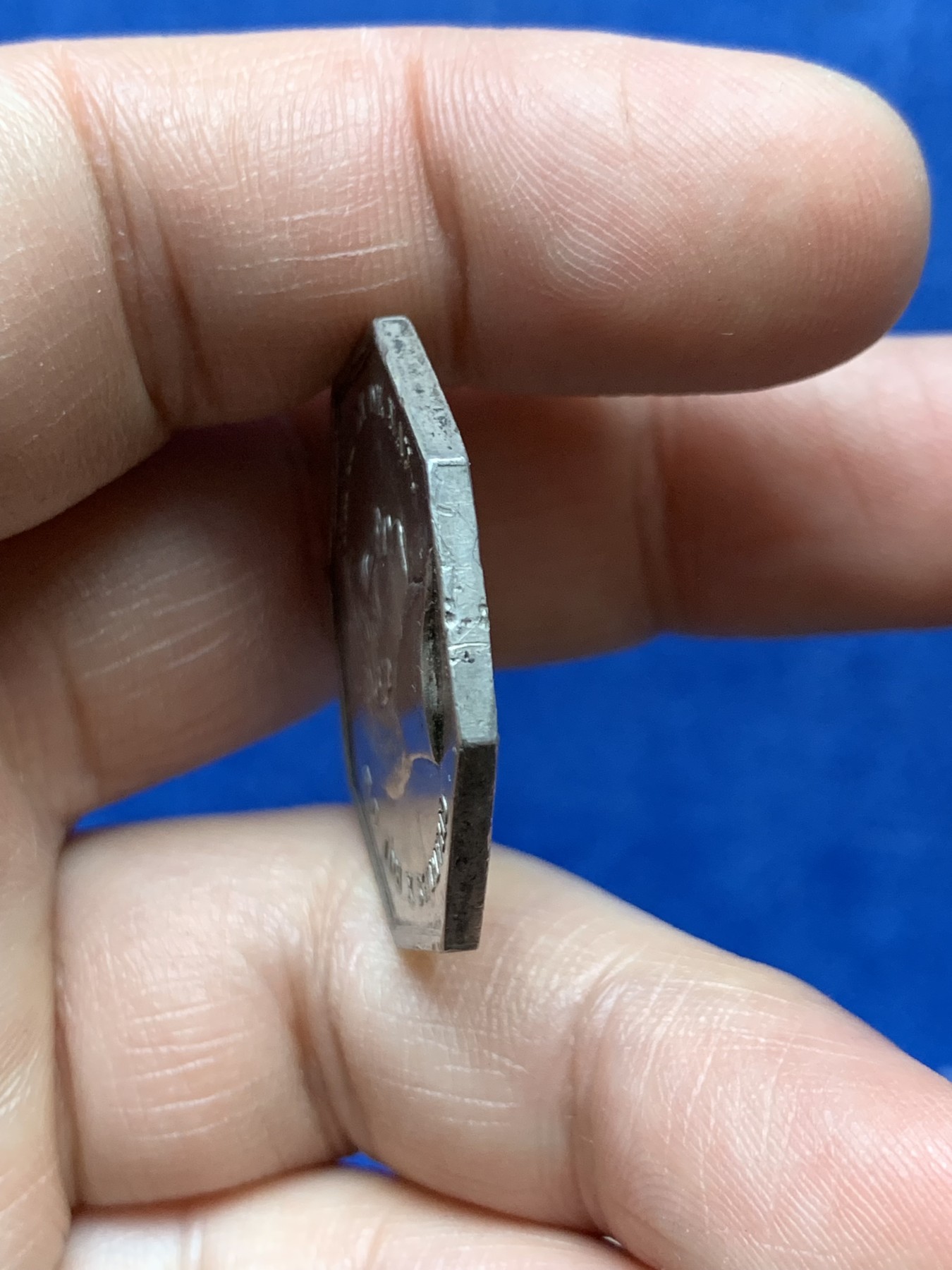 《竞宝斋》第262场-周日，周一，周二 3场连拍 (全场包邮) 法国皇家医学院JETON银质八角，直径30.5毫米 重量14.38克，边铭：早期光边原铸