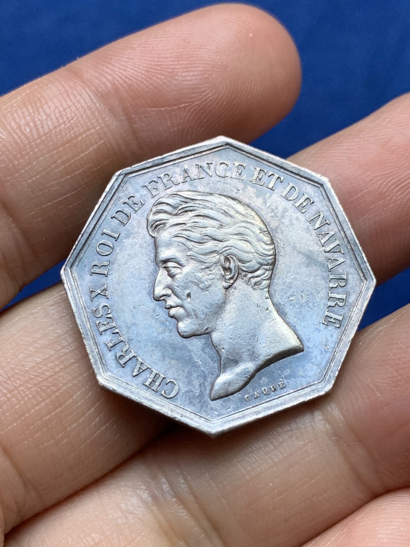 《竞宝斋》第262场-周日，周一，周二 3场连拍 (全场包邮) 法国巴黎屠夫联盟专业协会八角银质代币，12.12g，30.0mm，早期无边铭