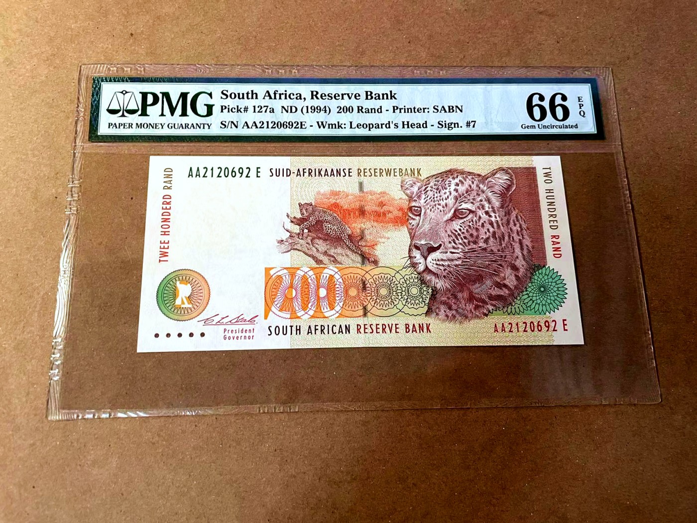 【Blue Auction】✨世界纸币精拍第464期【精】 【AAE首发冠无47】南非 1994年200兰特 豹子 PMG66EPQ 