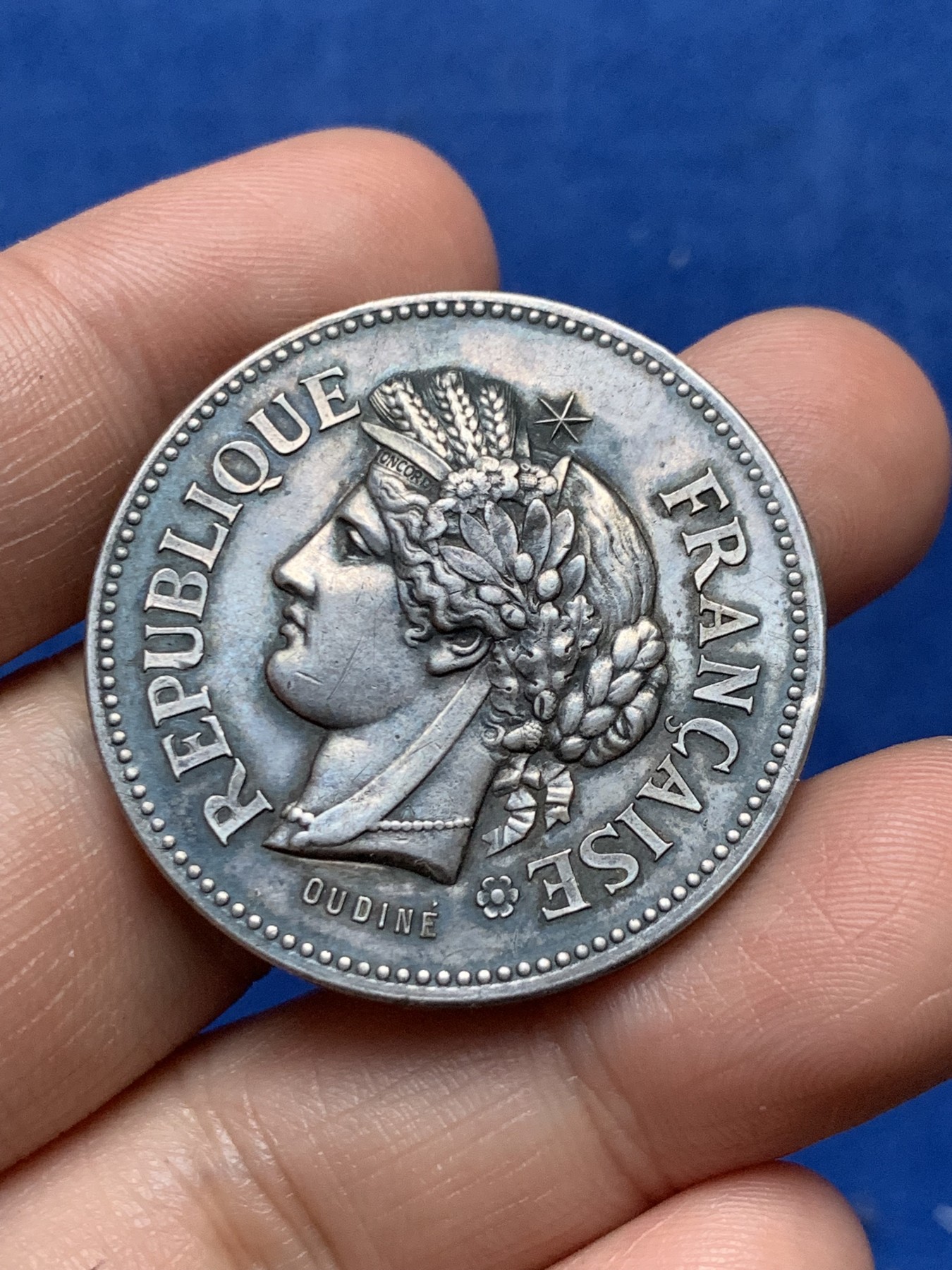 《竞宝斋》第262场-周日，周一，周二 3场连拍 (全场包邮) 法国公共卫生和环境卫生委员会银质代币，20.35g，36.3mm，丰饶角边铭