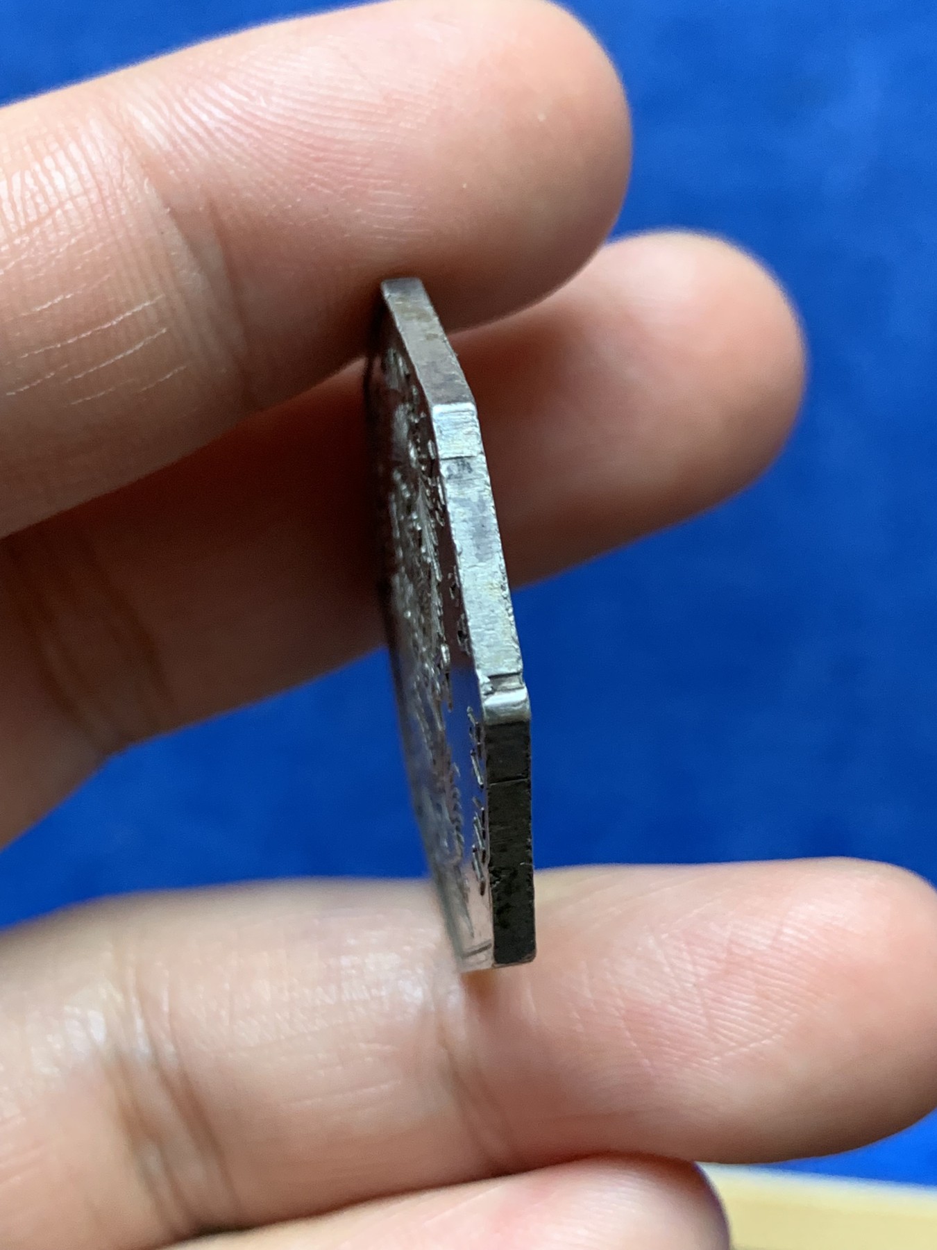 《竞宝斋》第262场-周日，周一，周二 3场连拍 (全场包邮) 法国勒阿弗尔工会银质八角代币，13.22g，32.7mm，早期无边铭