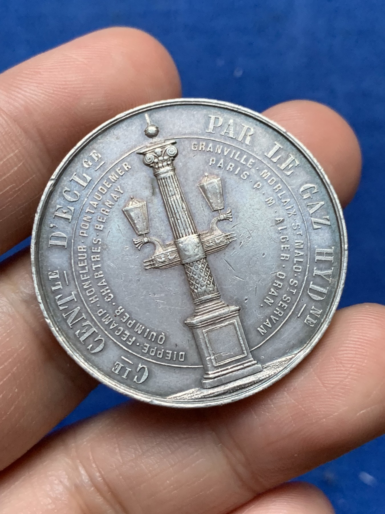 《竞宝斋》第262场-周日，周一，周二 3场连拍 (全场包邮) 法国天然气照明公司银质代币，19.94g，37.5mm，丰饶角边铭