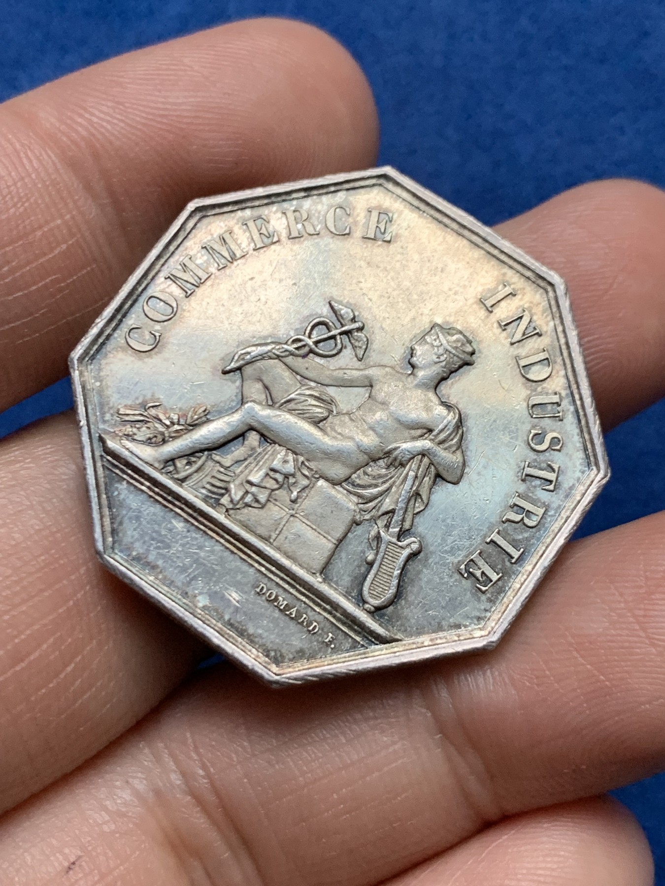 《竞宝斋》第262场-周日，周一，周二 3场连拍 (全场包邮) 法国银质jeton八角代币，迪耶普商会，17.09g，33.6mm，蜜蜂边铭