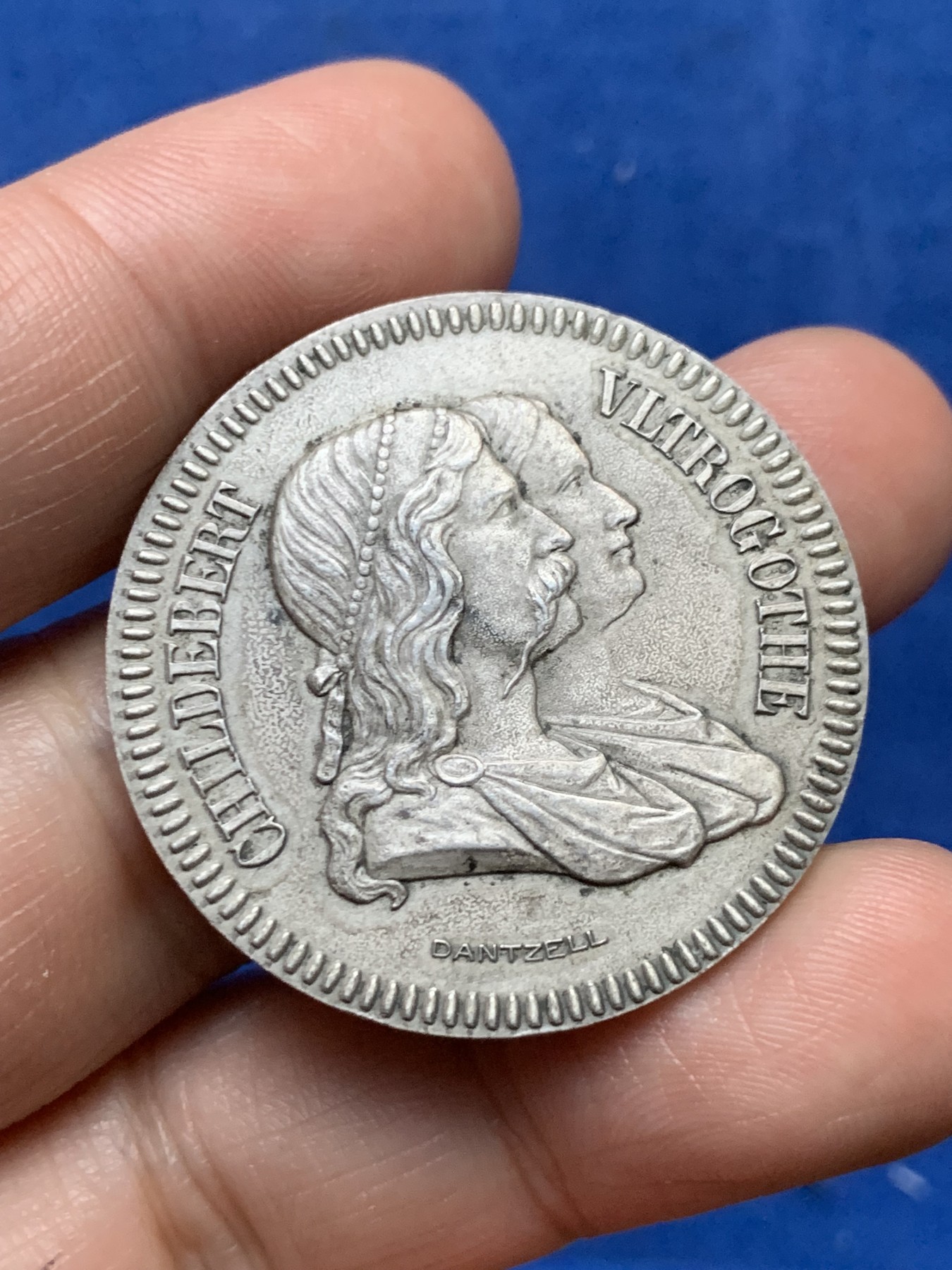 《竞宝斋》第262场-周日，周一，周二 3场连拍 (全场包邮) 法国里昂民用医院银质代币，21.39g，36.2mm，丰饶角2ARGENT银标，含银0.800