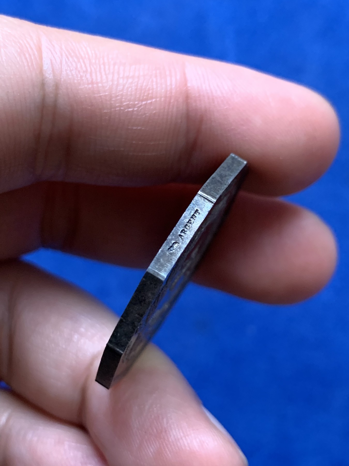 《竞宝斋》第262场-周日，周一，周二 3场连拍 (全场包邮) 法国里昂储蓄银行十边形代用银币，16.56g，33.2mm，丰饶角边铭