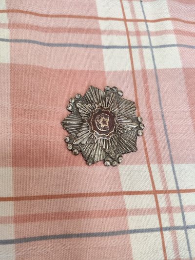 仁孝堂徽章红藏拍卖(第四场) - 朝鲜横针版三级国旗 品相如图