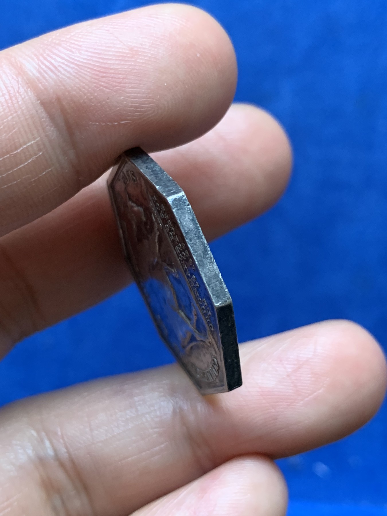 《竞宝斋》第262场-周日，周一，周二 3场连拍 (全场包邮) 法国巴黎屠夫联盟专业协会八角银质代币，12.12g，30.0mm，早期无边铭