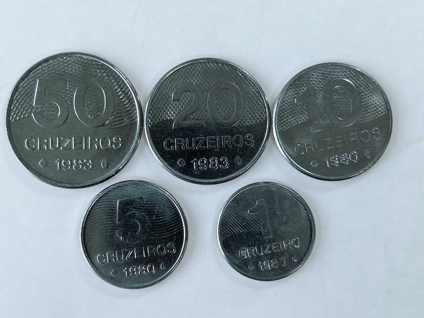 第一海外回流一元起拍收藏 散币专场 第82期 巴西80年代不锈钢硬币5枚套