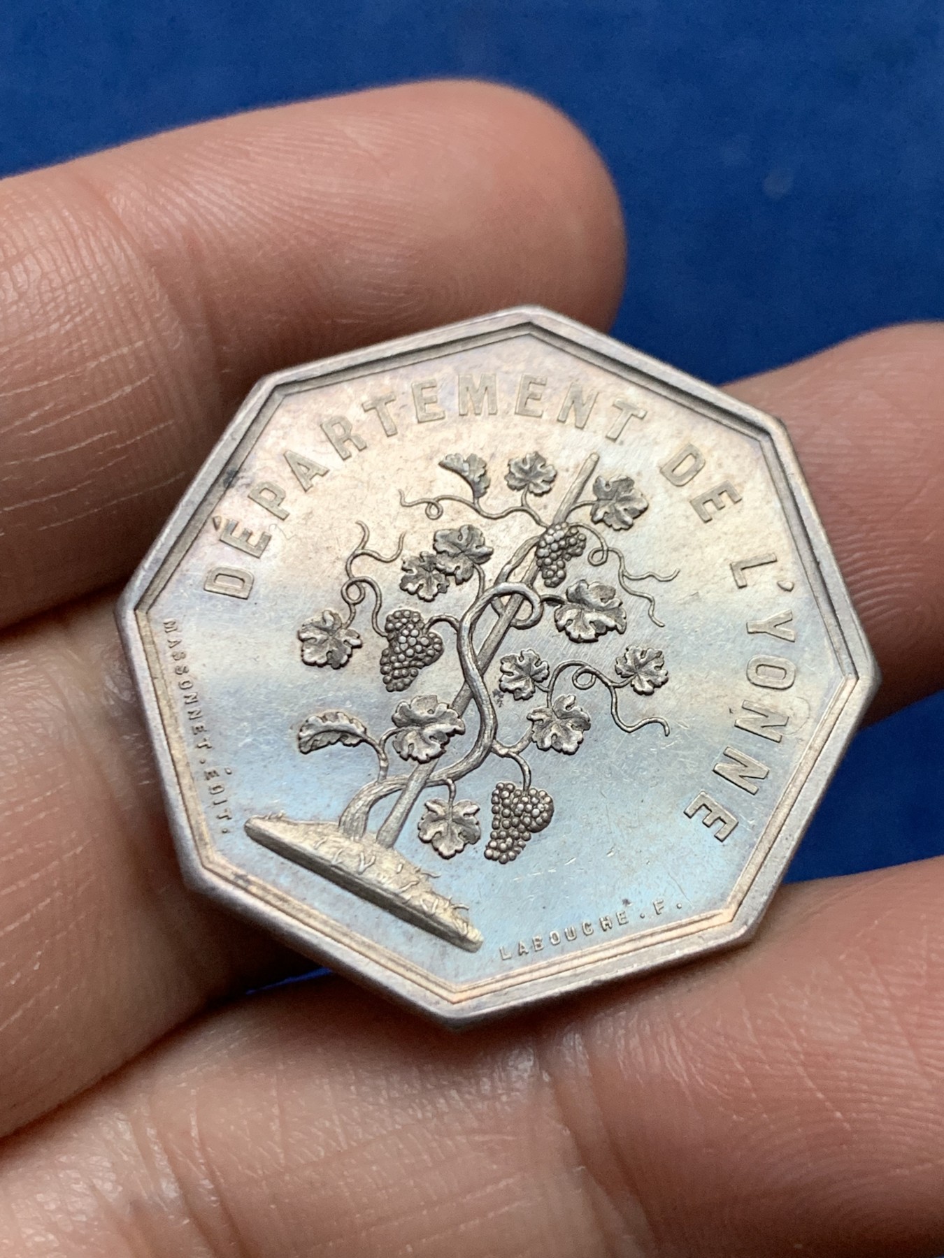 《竞宝斋》第262场-周日，周一，周二 3场连拍 (全场包邮) 法国JETON银质八角，约纳省中央农业公司，11.33g，29.8mm，早期无边铭