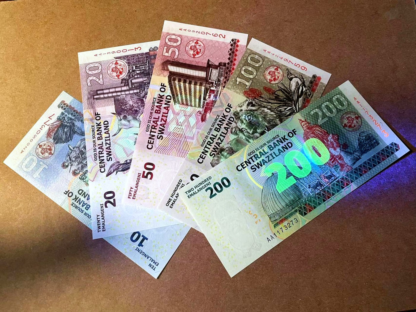 【Blue Auction】✨世界纸币精拍第464期【精】 【一组5张 AA及AZ冠】斯威士兰10-200E 全新UNC