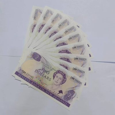 各国外币第71期 - 新西兰2元 标准10连 全新